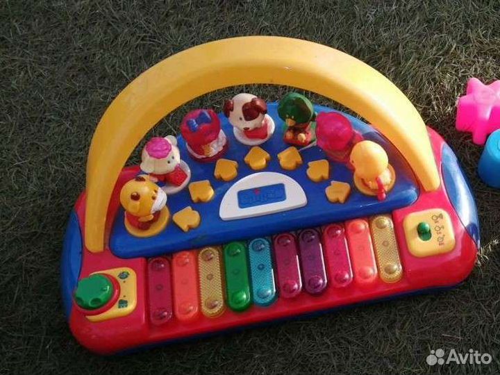 Развивающие игрушки пакетом