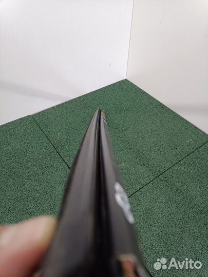 Накладка стекла зад лев двери внутр VW Passat B7