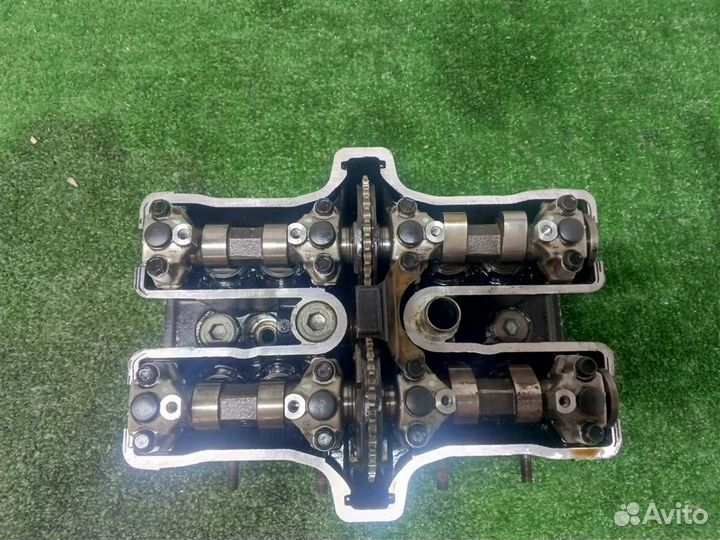 Головка блока цилиндра(мото) Yamaha V-MAX 1200