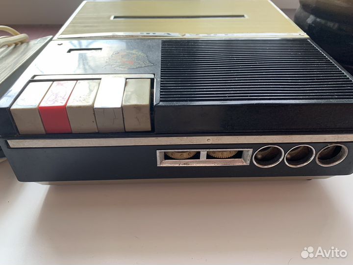 Катушечный магнитофон Комета-206