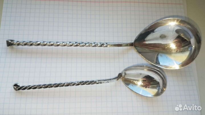 Две винтажные ложки