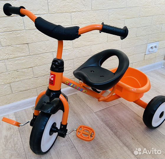 Велосипед трехколесный детский новый