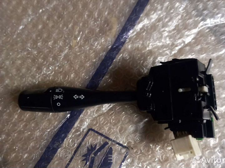 Митсубиси лансер 9- переключатель поворотов