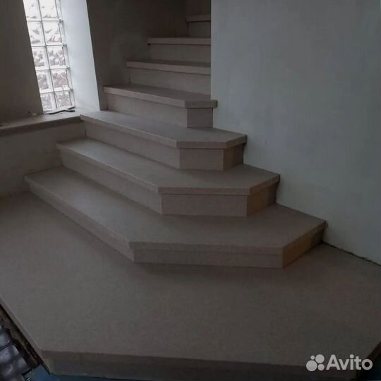 Лестница из искусственного камня производство