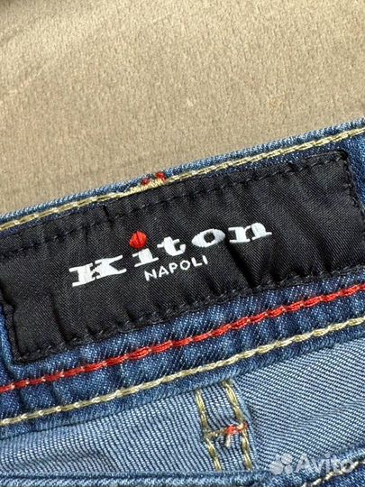 Джинсы Kiton