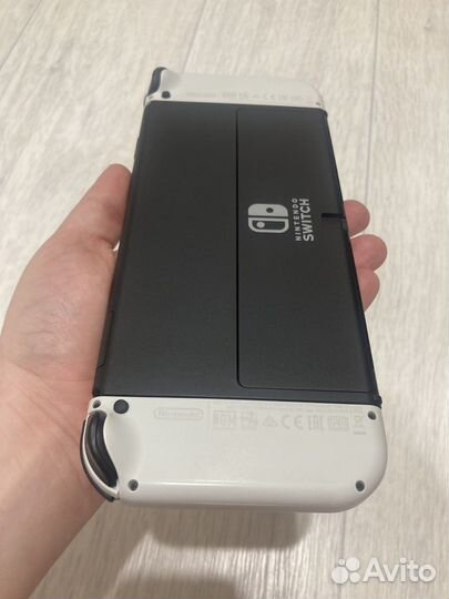 Nintendo switch oled + игровой бонус