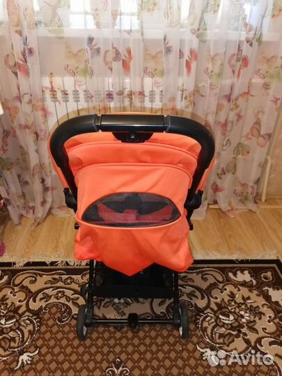 Прогулочная коляска cam