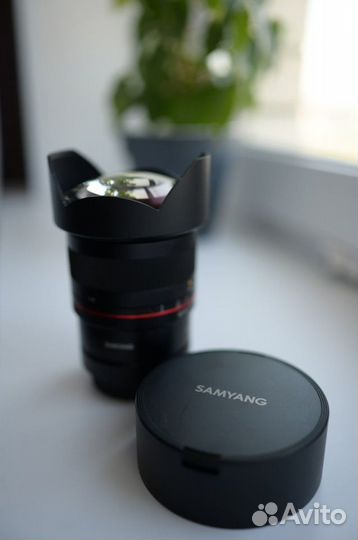 Объектив Samyang 14mm f2.8 MF Nikon Z