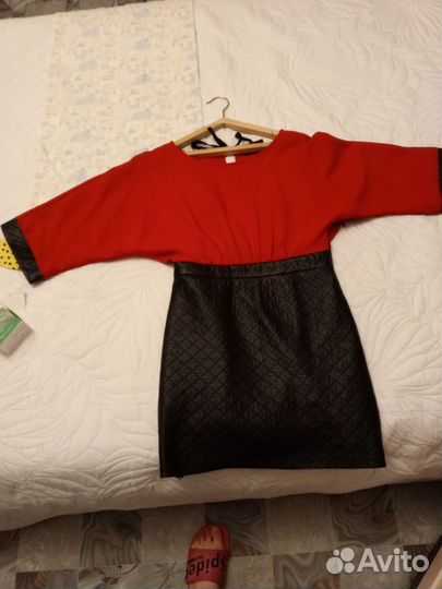 Платье женское