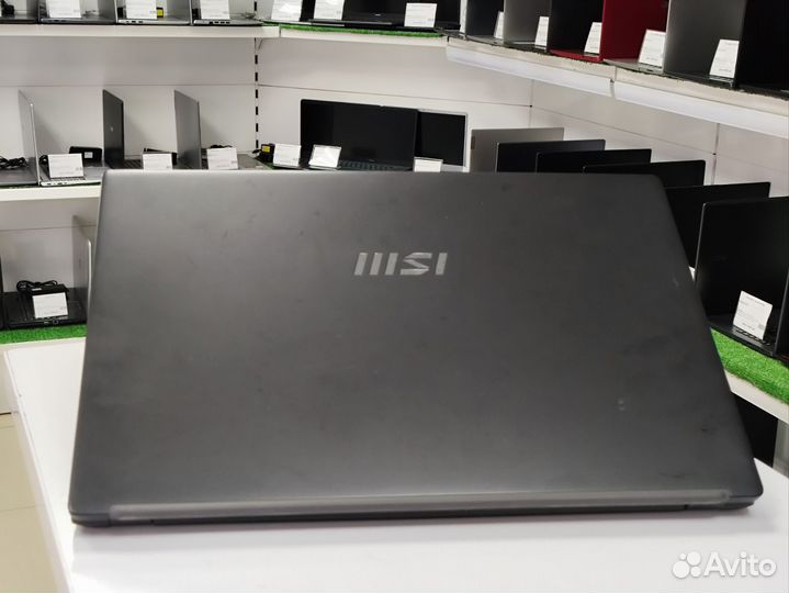 Мощный MSI i3-1115G4 8/256GB SSD Intel UHD