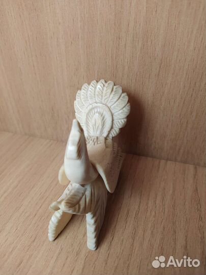 Статуэтка Глухарь, кость. СССР