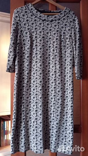 Женские платья 50-52 б.у