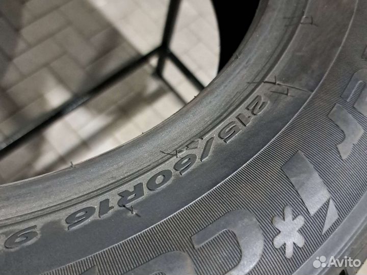 Hankook Winter I'Cept Evo 215/60 R16 99H