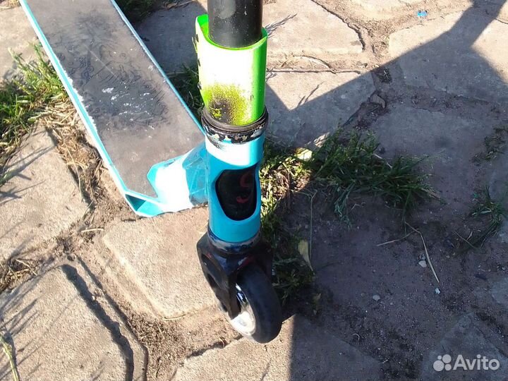 Трюкавые самокаты