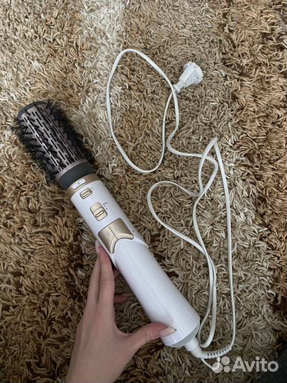 Фен щетка вращающаяся philips