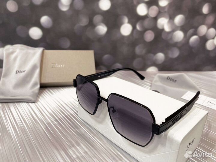 Солнцезащитные очки dior