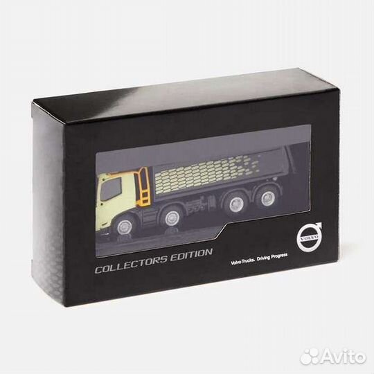 Модель Volvo FMX 8x4 1:87