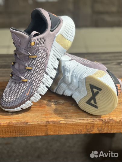 Кроссовки nike