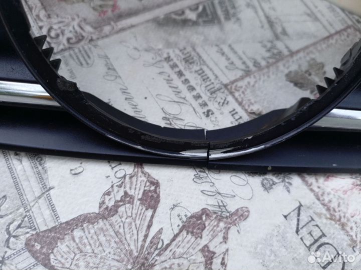 Продам решетку радиатора Фольксваген Пассат б5+в