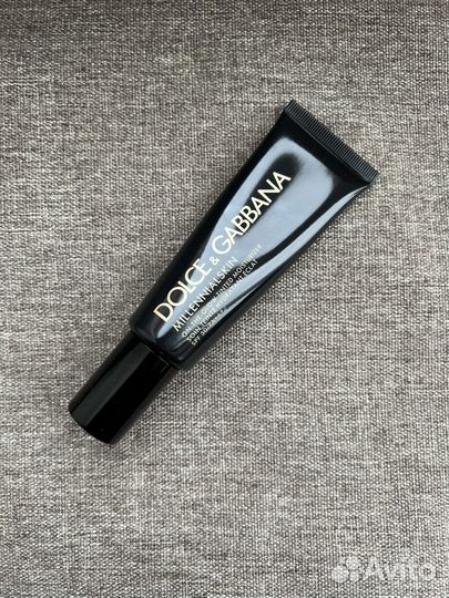 Dolce & Gabbana Millennial Skin 200 Cashmere