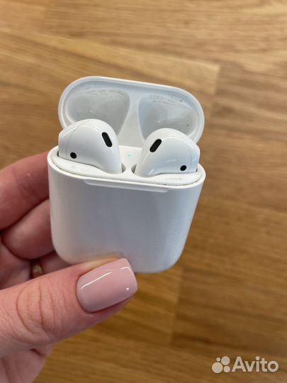 Беспроводные наушники apple airpods оригинал