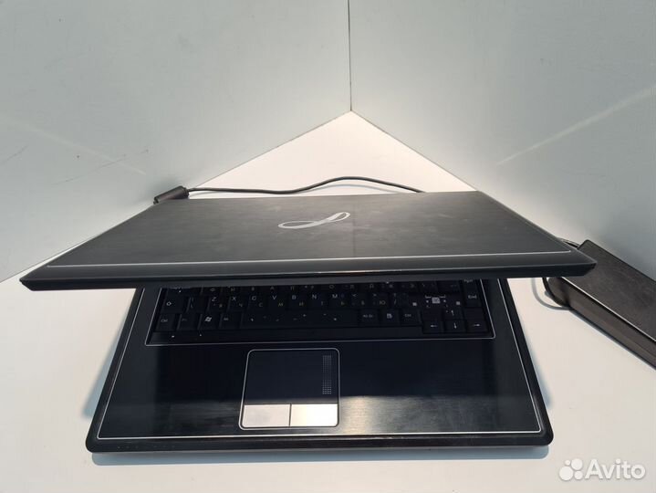 Ноутбук Roverbook RoverBook Pro M490