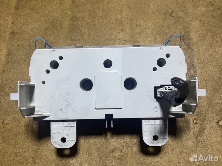 Блок управления климатом Mazda 5 CR