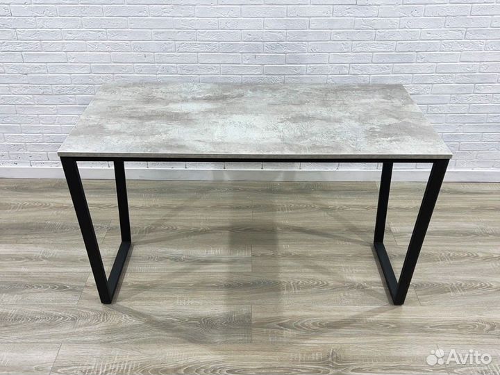 Стол для компьютера письменный новый