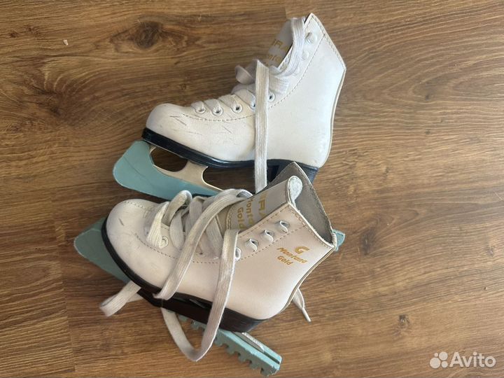 Коньки фигурные