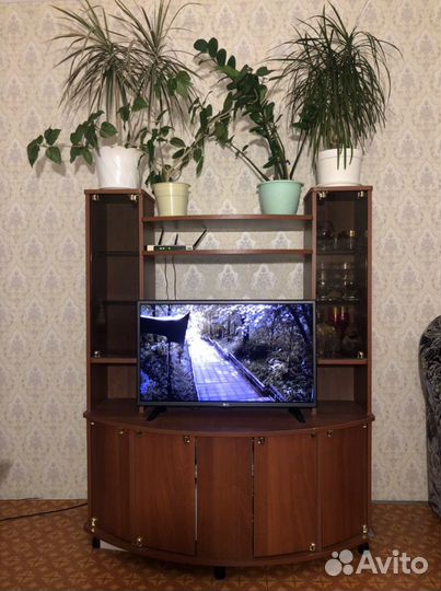 Стенка под телевизор