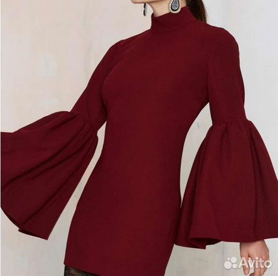 Платье с рукавами клеш 44-48