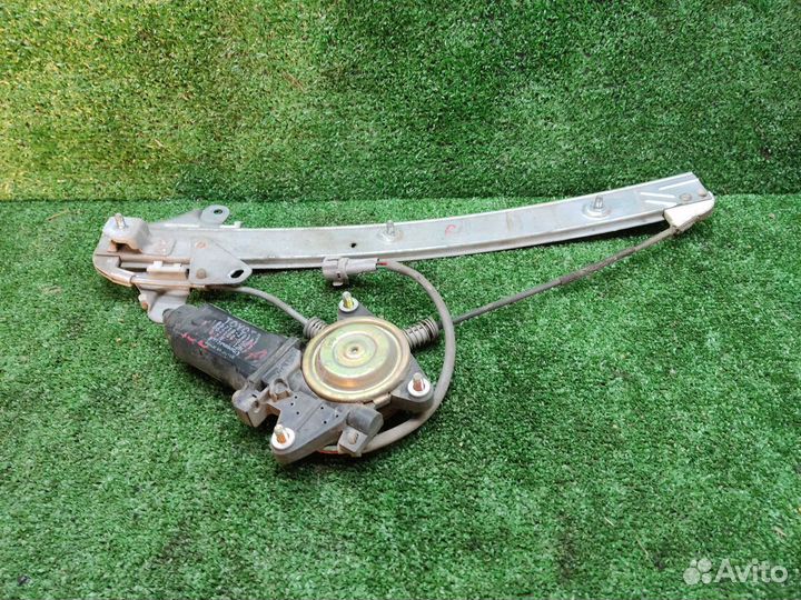 Стеклоподъемник задний левый Toyota Caldina ST190