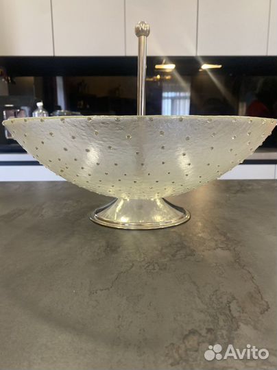 Ваза для фруктов на ножке