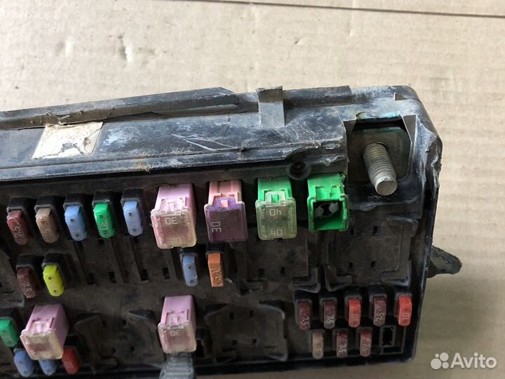 Блок предохранителей Chery Fora