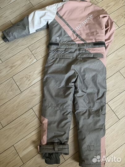 Детский горнолыжный комбинезон