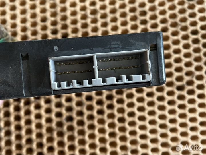 Nissan primera p12 блок управления климатом