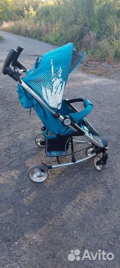 Прогулочная коляска