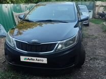 Kia Rio 1.4 MT, 2013, битый, 209 000 км, с пробегом, цена 530 000 руб.