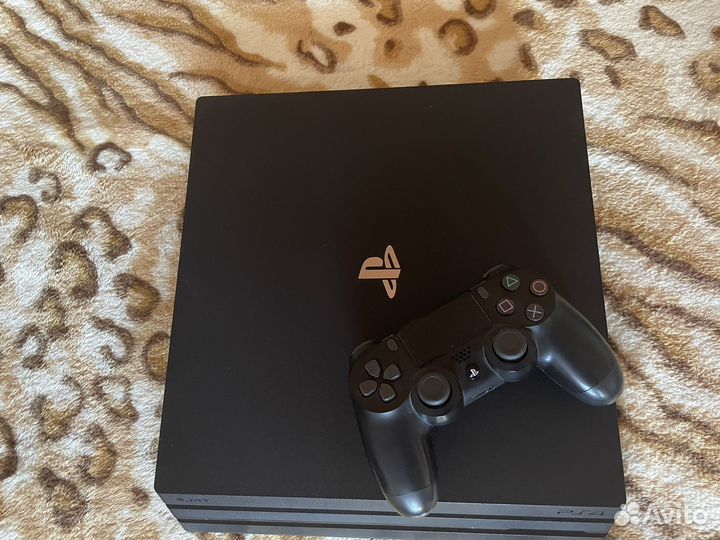 Sony PS4 pro 1tb