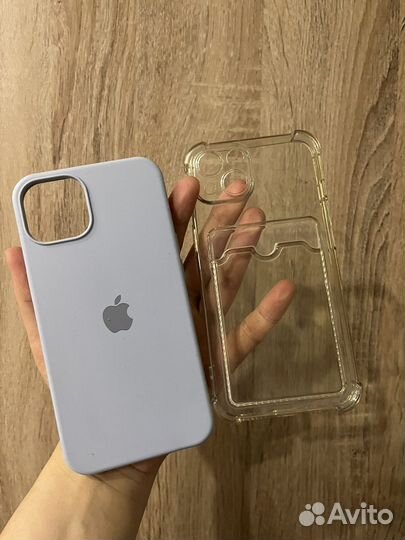 Чехол на iPhone 13