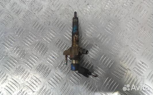 Форсунка дизельная ford focus 3 (3UK03AL04)