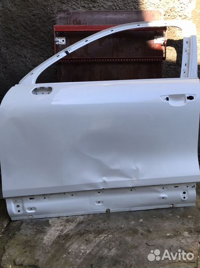 Дверь передняя левая на volkswagen Touareg