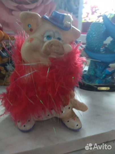 Статуэткаи