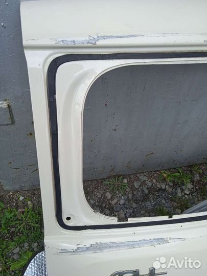 Kia soul крышка багажника