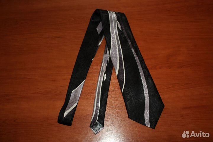 Галстуки мужские