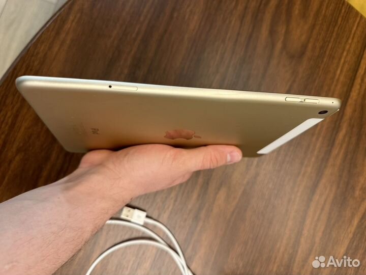 iPad mini 4 16 gb + 4g