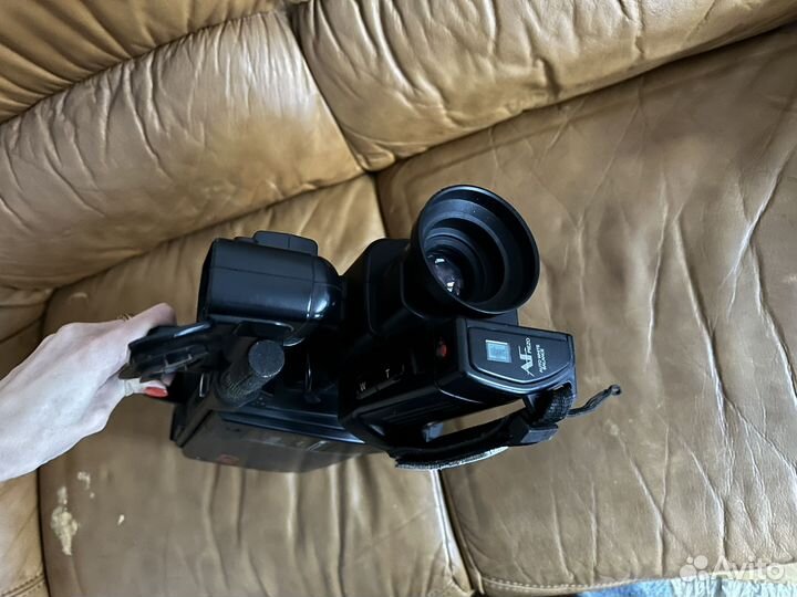 Видеокамера VHC movie national M7