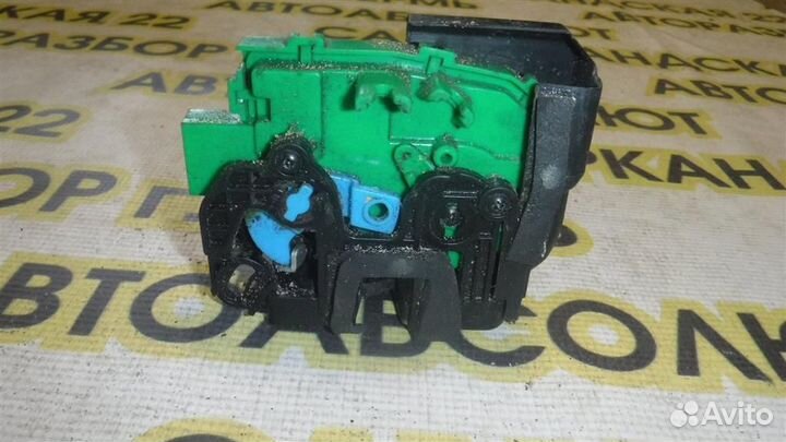 Замок двери передней правой KIA RIO III (UB) 2011