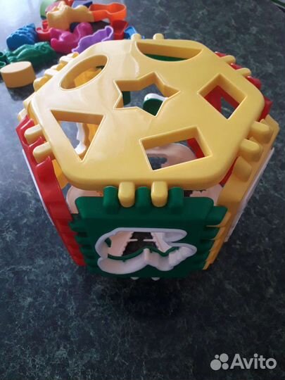 Развивающие игрушки Сортер большой