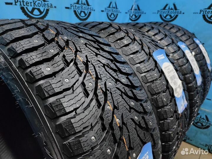 Nokian Tyres Hakkapeliitta 9 SUV 275/45 R20 117T
